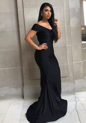 Trumpet/Mermaid Off-the-Shoulder Sleeveless Sweep Train Jersey Prom Dress with Pleated