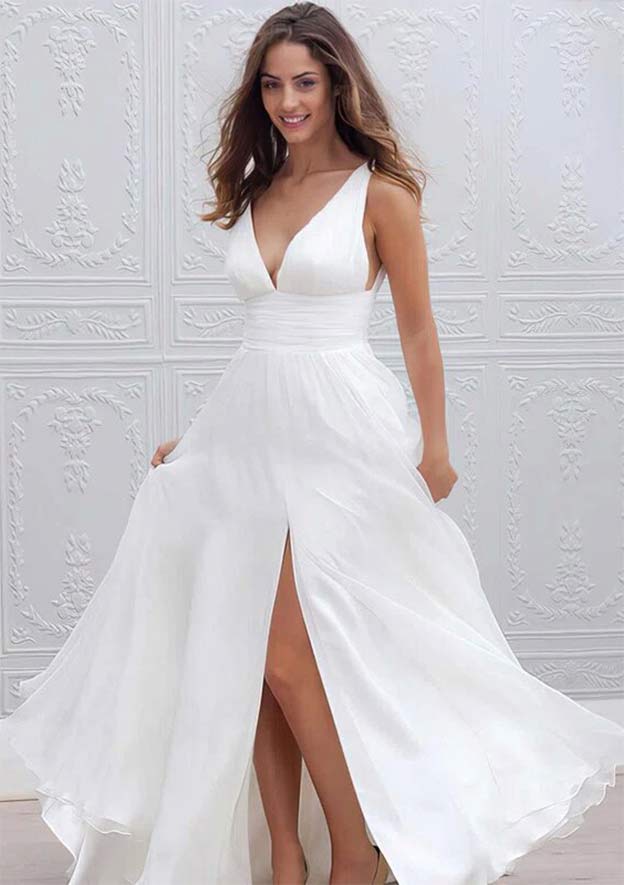 Princess V Neck Long/Floor-Length Tulle Wedding Dress with Split, A-line