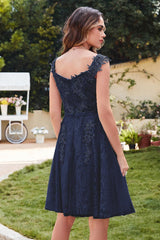 Elegant Scoop Neck Tulle Lace Short Homecoming Dress Sleeveless Appliques Mini Party Dress - Prom Dresses